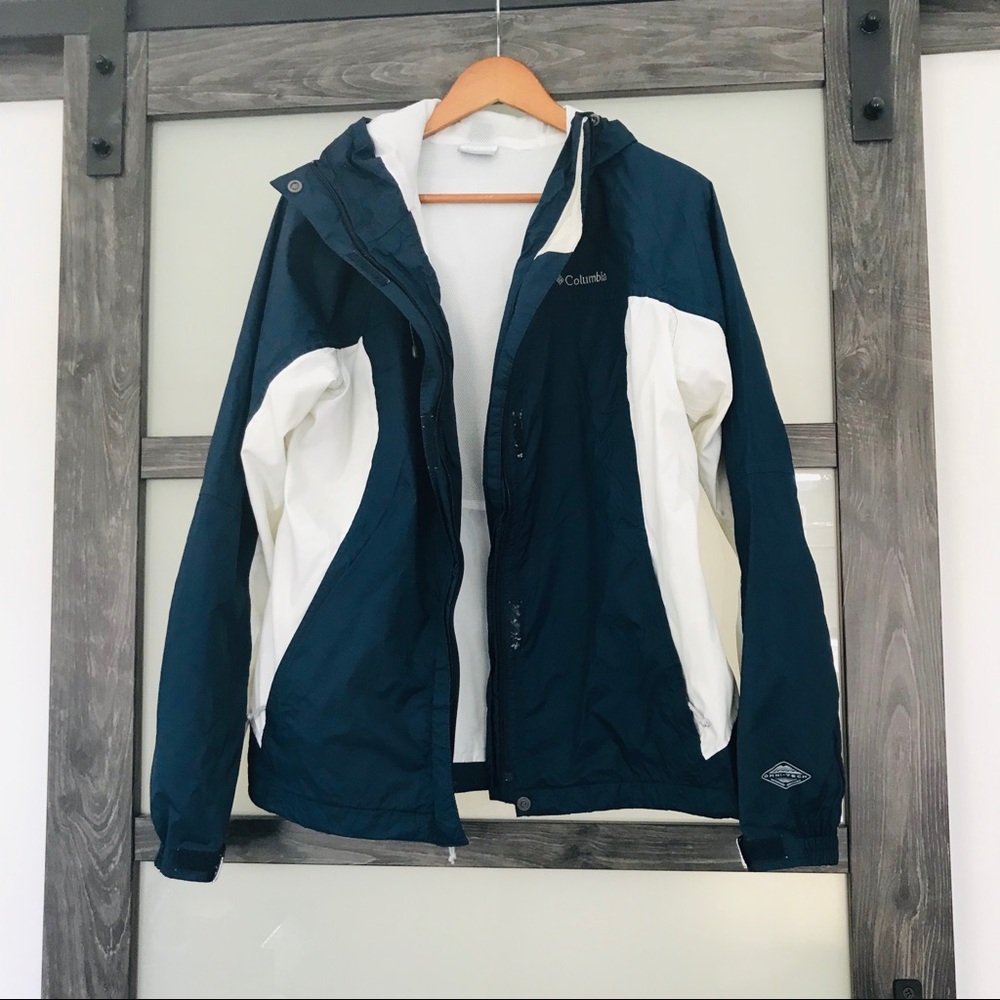 Columbia blue and white rain coat, xl